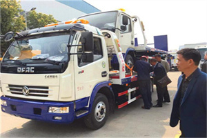 北仑区汽车道路救援拖车价格